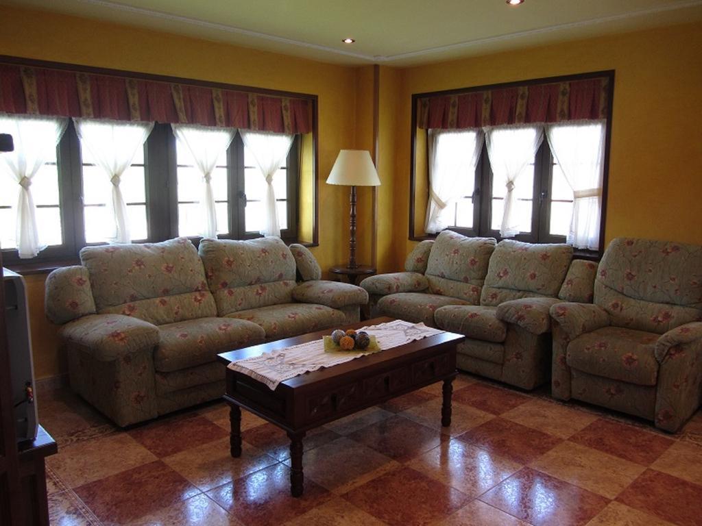 Vivienda Sampedri Villa Santillana del Mar Room photo
