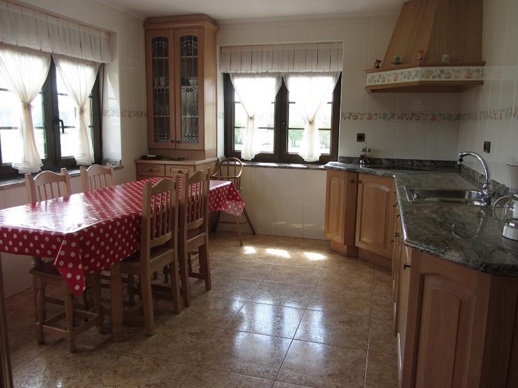 Vivienda Sampedri Villa Santillana del Mar Room photo